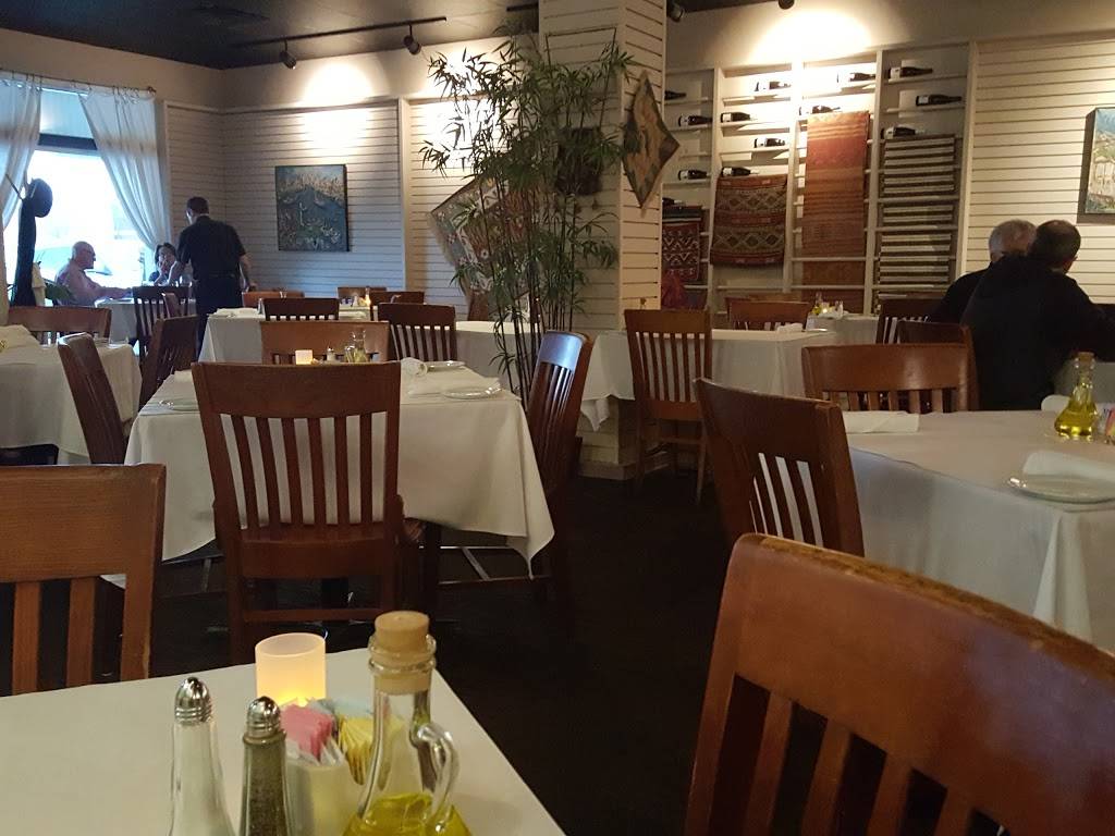 Anatolia | restaurant | 48 White Bridge Rd, Nashville, TN 37205, USA | 6153561556 OR +1 615-356-1556