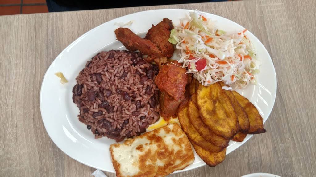 Daysis Gusto | restaurant | 625 S Riverside Ave I, Rialto, CA 92376, USA | 9099905758 OR +1 909-990-5758