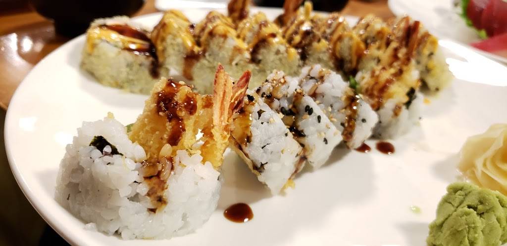 Sake Sushi & Grill | restaurant | 697 E Golf Rd, Schaumburg, IL 60173, USA | 8478855033 OR +1 847-885-5033