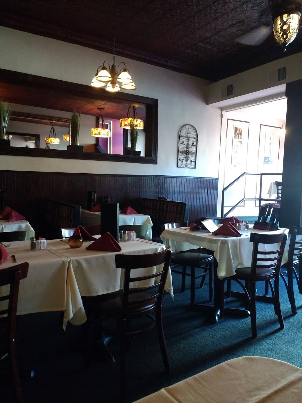 Samarios | restaurant | 119 W Market St, Scranton, PA 18508, USA | 5703432246 OR +1 570-343-2246