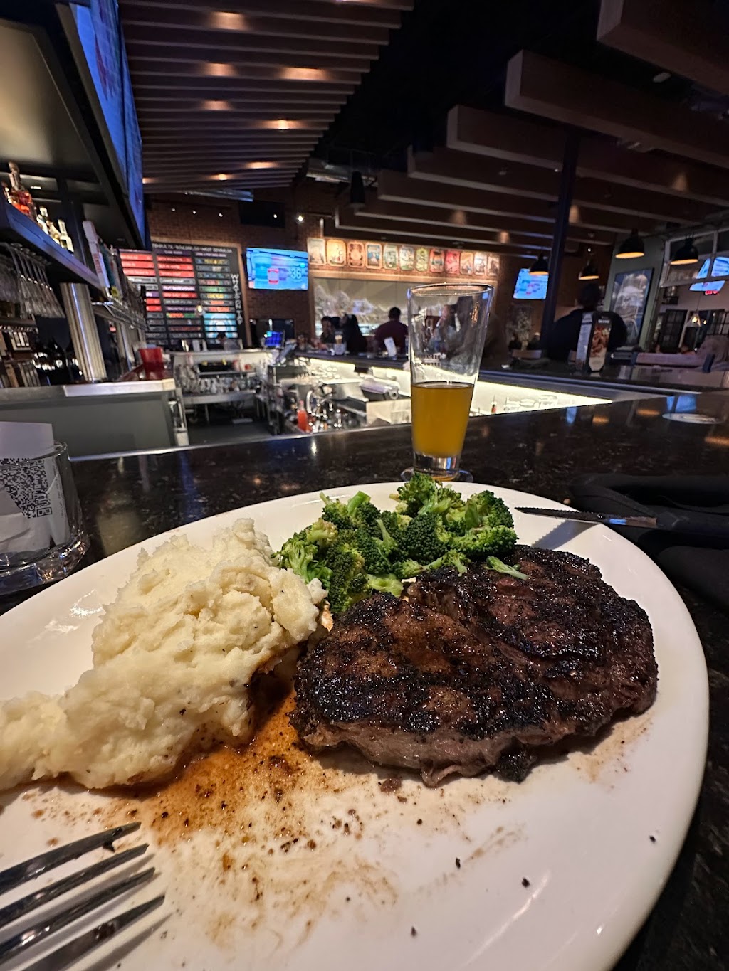 Bj's Restaurant & Brewhouse Valley Stream Ny BJ's Restaurant & Brewhouse | 760 Jefferson Rd, Rochester, NY 14623, USA