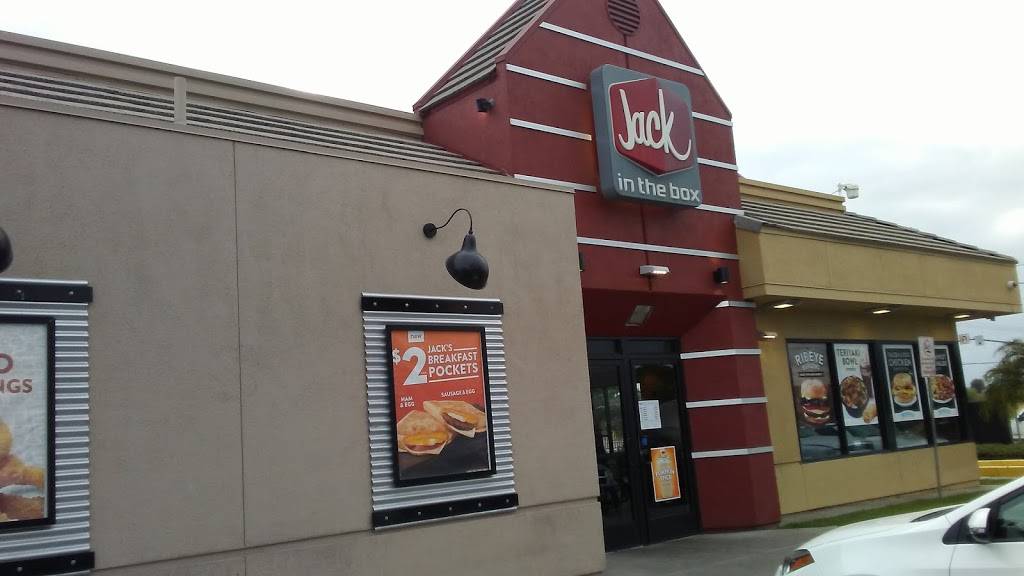 Jack in the Box | restaurant | 21960 Bundy Canyon Rd, Wildomar, CA 92595, USA | 9512457970 OR +1 951-245-7970