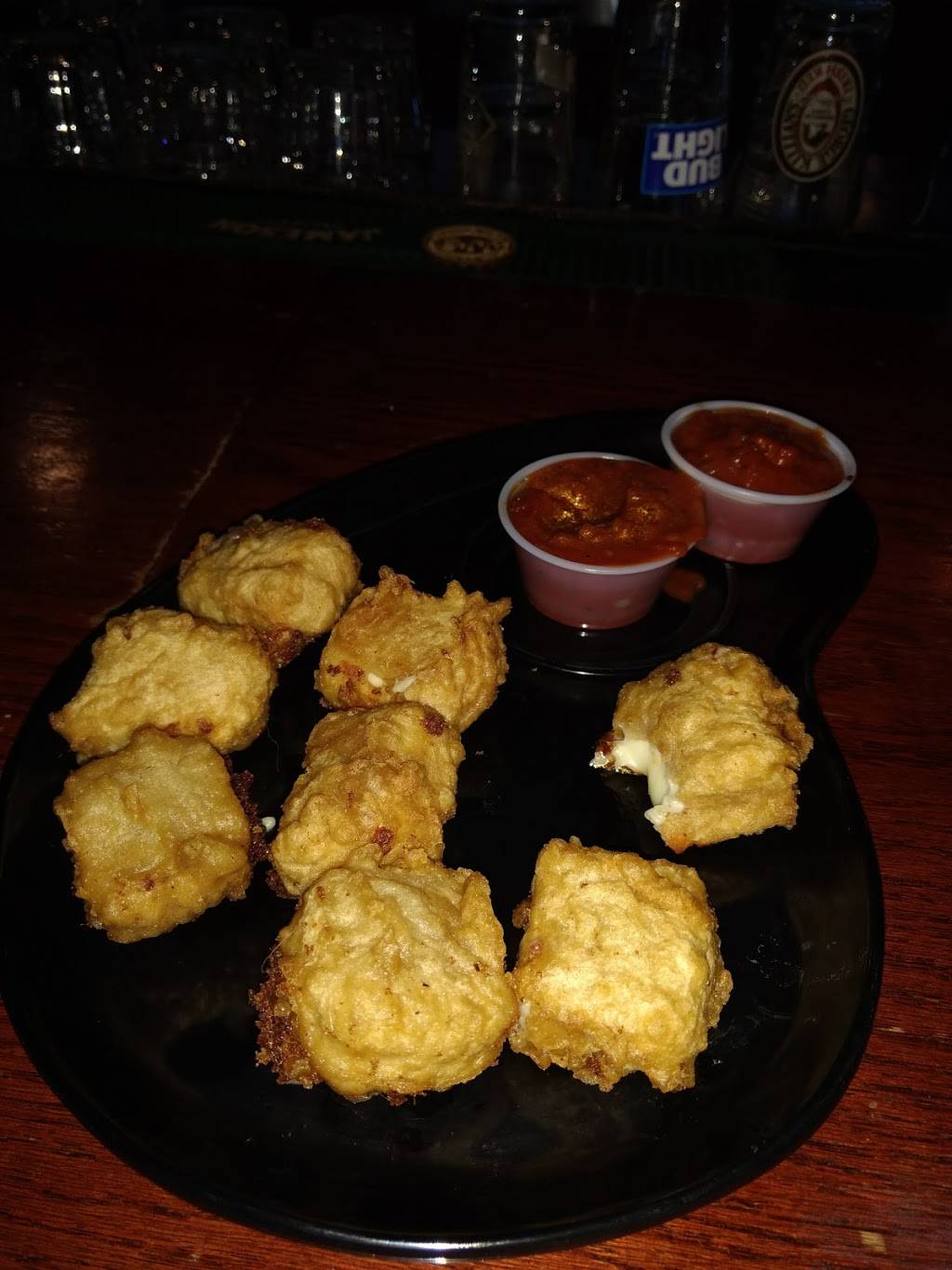 Brewskys | restaurant | 4414 Charles St, Rockford, IL 61108, USA | 8153999300 OR +1 815-399-9300