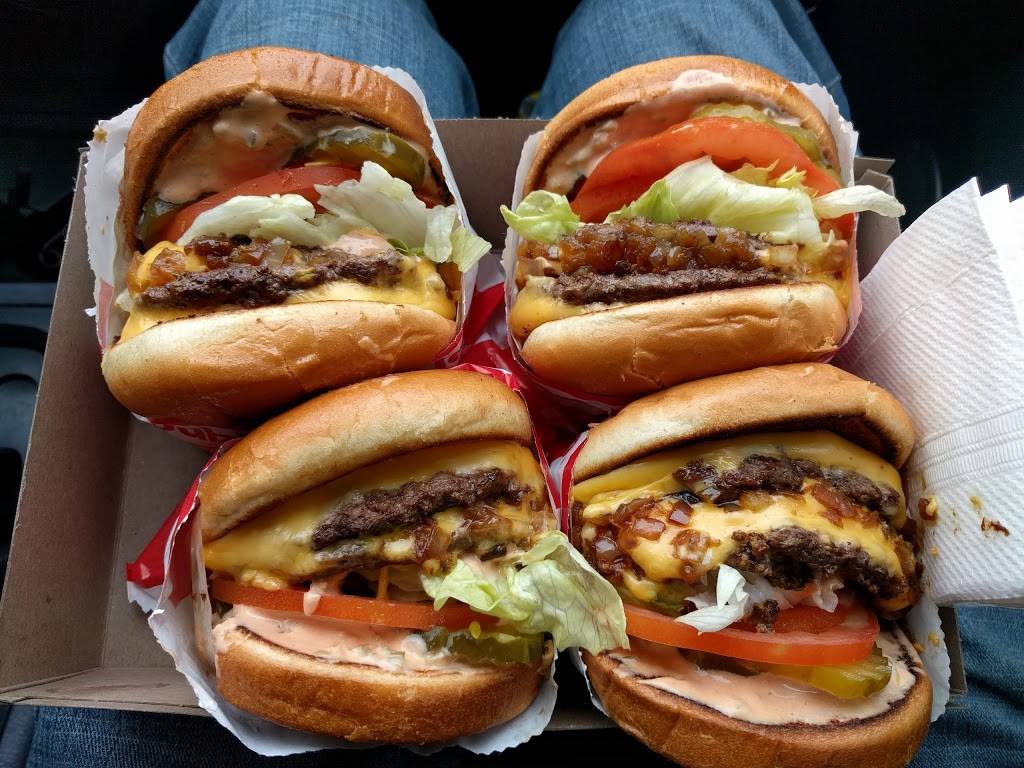 In-N-Out Burger | restaurant | 550 Newhall Dr, San Jose, CA 95110, USA | 8007861000 OR +1 800-786-1000
