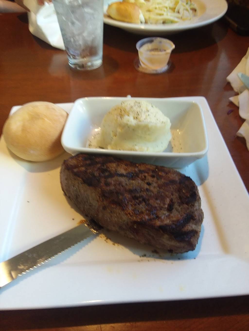 Calhoun Steakhouse | restaurant | 813 Pelham Rd S, Jacksonville, AL 36265, USA | 2564352223 OR +1 256-435-2223