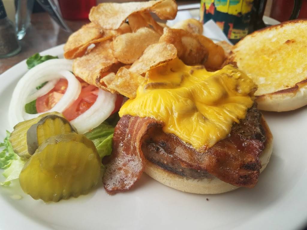 The Berryville Grille | restaurant | 9 E Main St, Berryville, VA 22611, USA | 5409554317 OR +1 540-955-4317