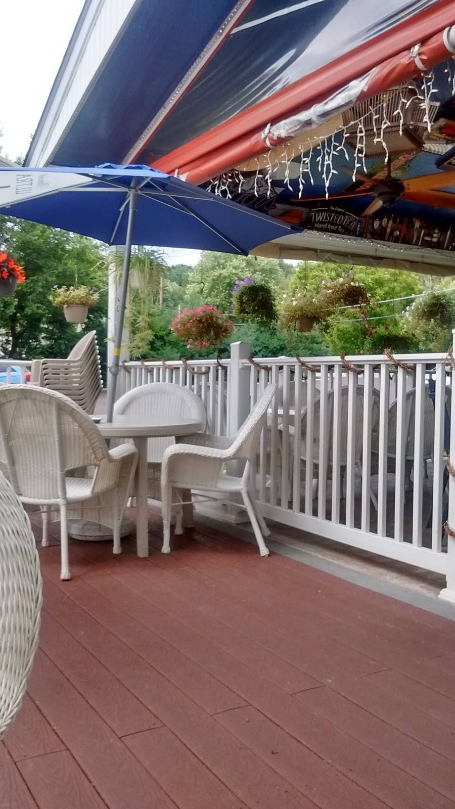 Rons Crooked Hill Tavern & Restaurant | restaurant | 1271 N Sanatoga Rd, Pottstown, PA 19464, USA | 6103265500 OR +1 610-326-5500