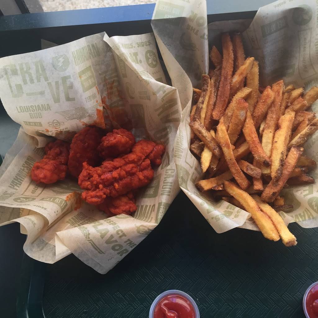 Wingstop | restaurant | 6998 S Zarzamora St, San Antonio, TX 78224, USA | 2109279464 OR +1 210-927-9464