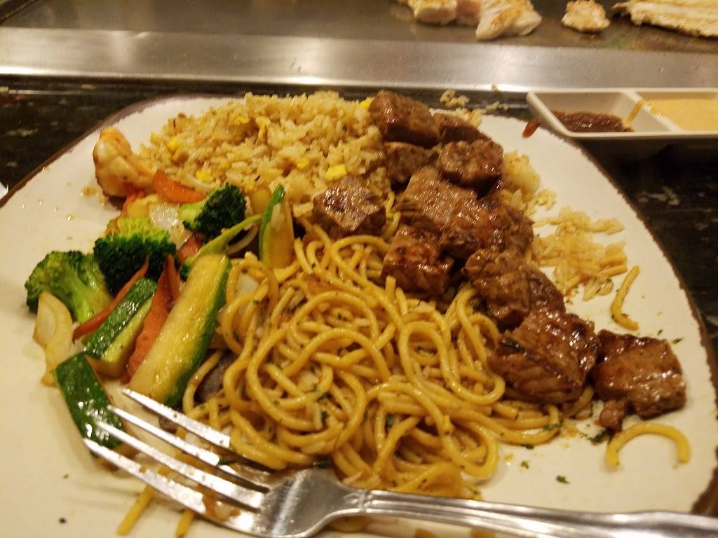 Kobe Hero Japanese Steak and Sushi Bar | restaurant | 20465 Chartwell Center Dr, Cornelius, NC 28031, USA | 7048967778 OR +1 704-896-7778