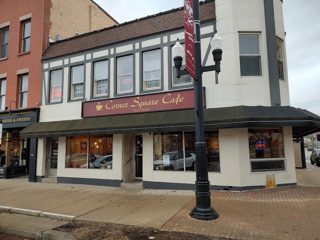 Corner Square Cafe | restaurant | 117 E Van Buren St, Woodstock, IL 60098, USA | 8153380180 OR +1 815-338-0180