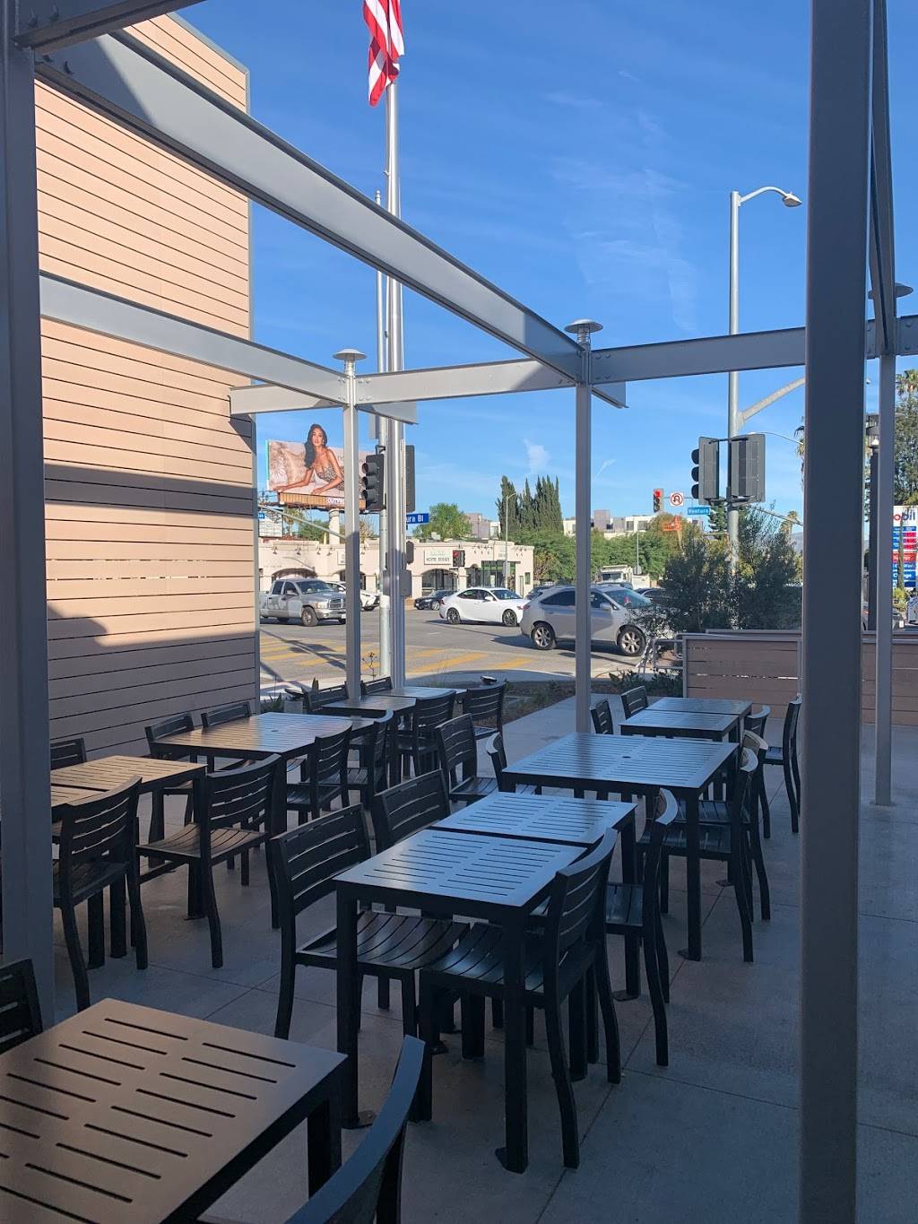 Chick-fil-A | restaurant | 17660 Ventura Blvd, Encino, CA 91316, USA | 8188818287 OR +1 818-881-8287