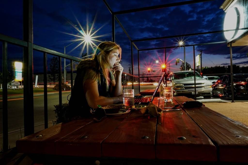 Vida Vegan Eatery | restaurant | 4530 Stine Rd, Bakersfield, CA 93311, USA | 6615733202 OR +1 661-573-3202