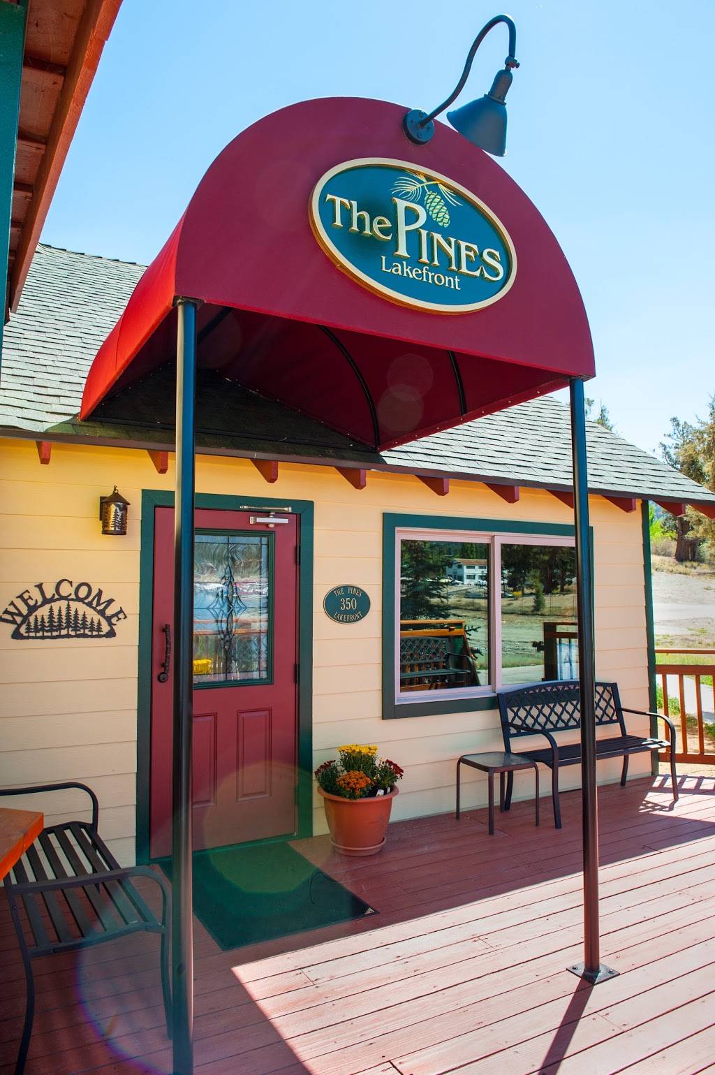 The Pines Lakefront | restaurant | 350 Alden Rd, Big Bear Lake, CA 92315, USA | 9098665400 OR +1 909-866-5400