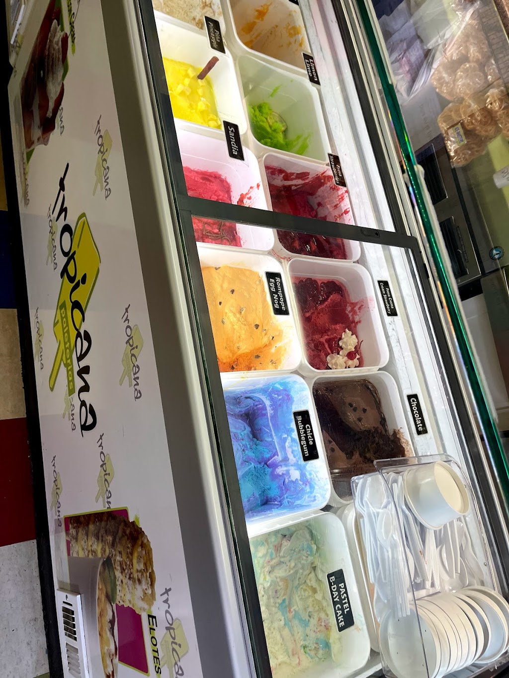 Paleterías Tropicana | restaurant | 830 Southwest Blvd, Kansas City, MO 64108, USA | 8162210192 OR +1 816-221-0192