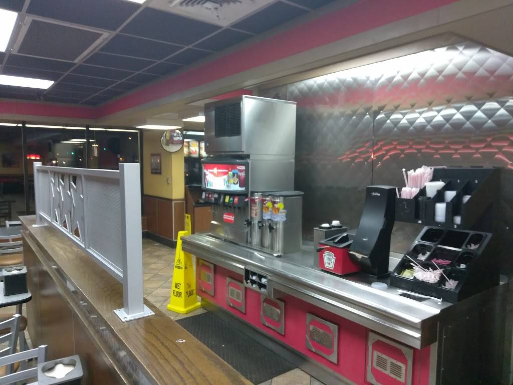 Hardees | restaurant | 310 W Randolph Rd, Hopewell, VA 23860, USA | 8044580184 OR +1 804-458-0184