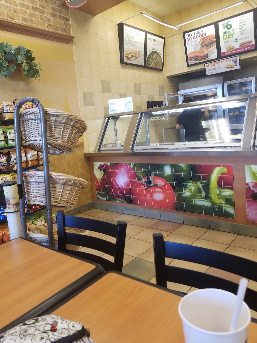 Subway Restaurants | restaurant | 16228 E Whittier Blvd, Whittier, CA 90603, USA | 5629472710 OR +1 562-947-2710