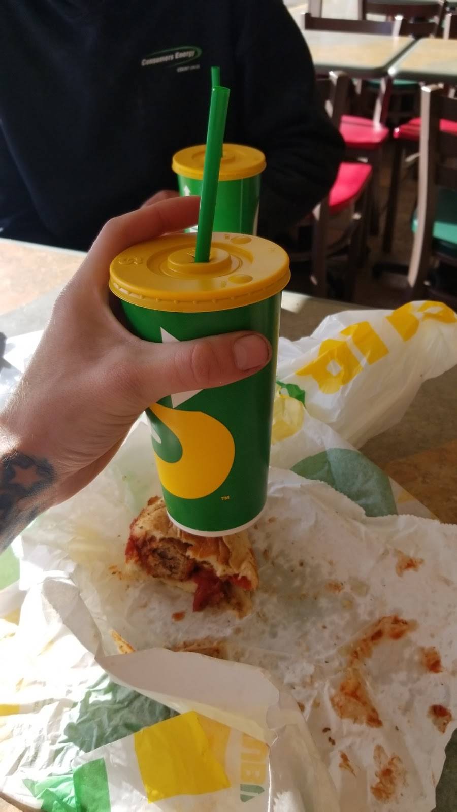 Subway | restaurant | 322 S Cochran Ave, Charlotte, MI 48813, USA | 5175436200 OR +1 517-543-6200