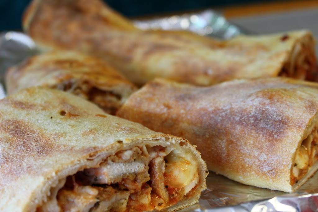 Giannis Deli and Pizza | restaurant | 853 Highland Ave, Needham, MA 02494, USA | 7814531164 OR +1 781-453-1164