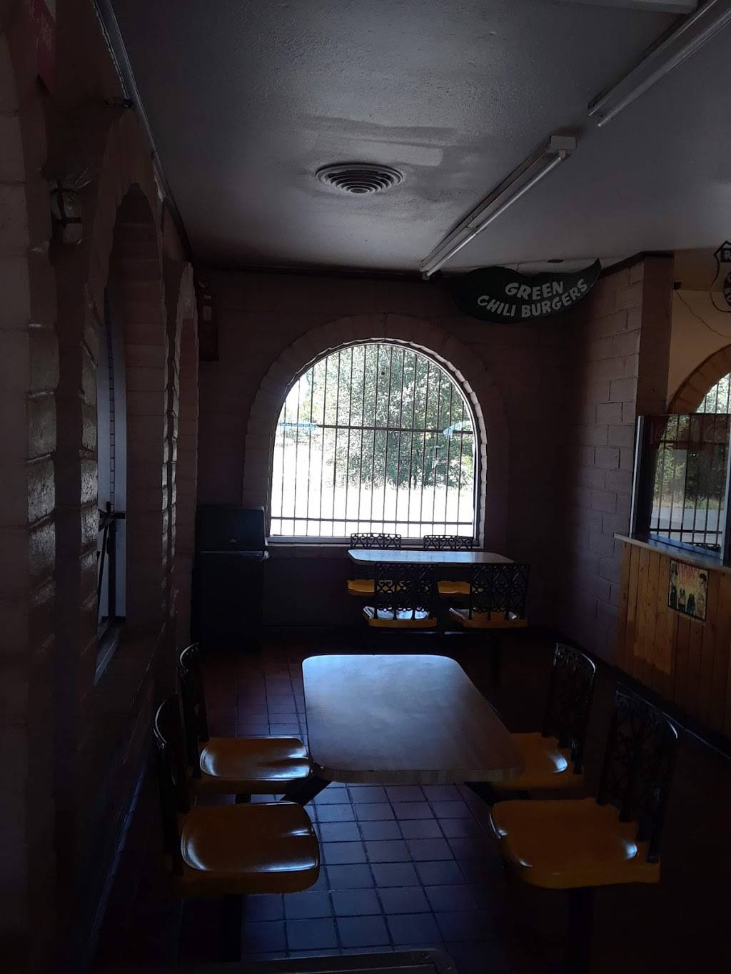 Circle T Burgers | restaurant | 625 E Reinken Ave #4533, Belen, NM 87002, USA | 5058642929 OR +1 505-864-2929