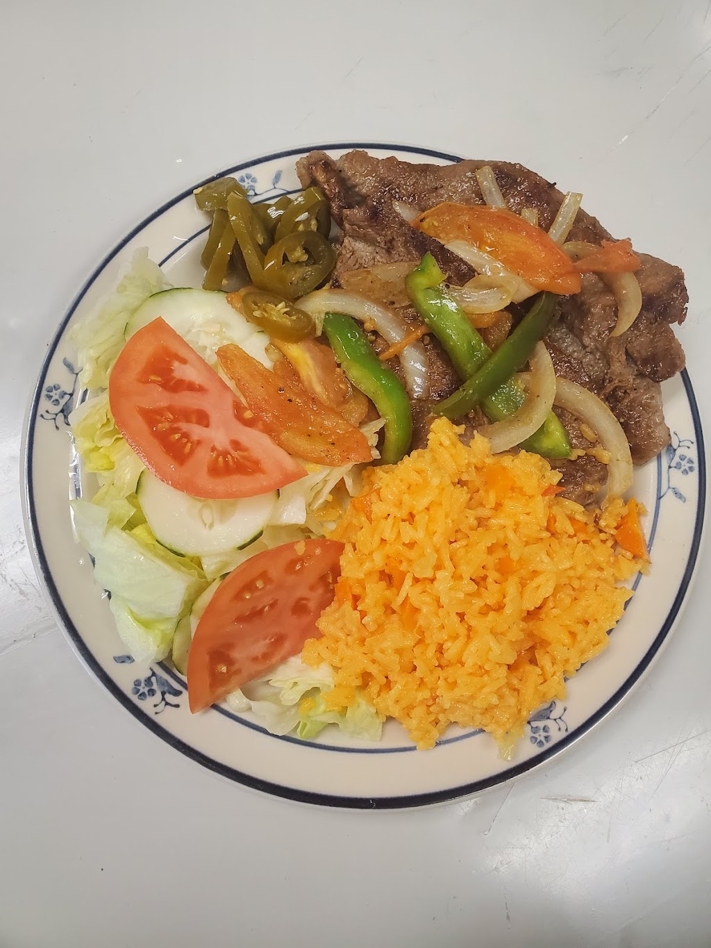 Philly Pizza | restaurant | 681 E Chestnut Hill Rd, Newark, DE 19713, USA | 3023690553 OR +1 302-369-0553