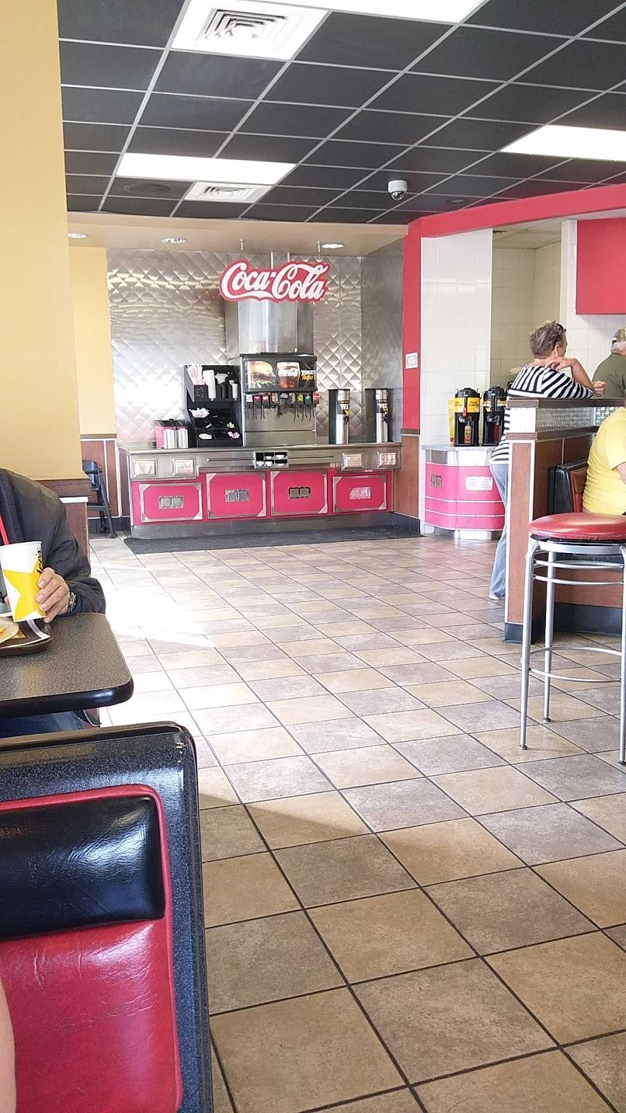 Hardees | restaurant | 1490 S 6th St, Macclenny, FL 32063, USA | 9042596999 OR +1 904-259-6999