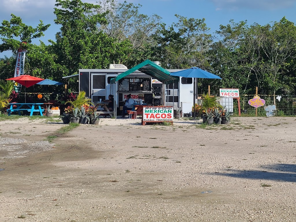 Marimbas café | restaurant | 23601 SW 177th Ave #33031, Homestead, FL 33031, USA | 3052407605 OR +1 305-240-7605