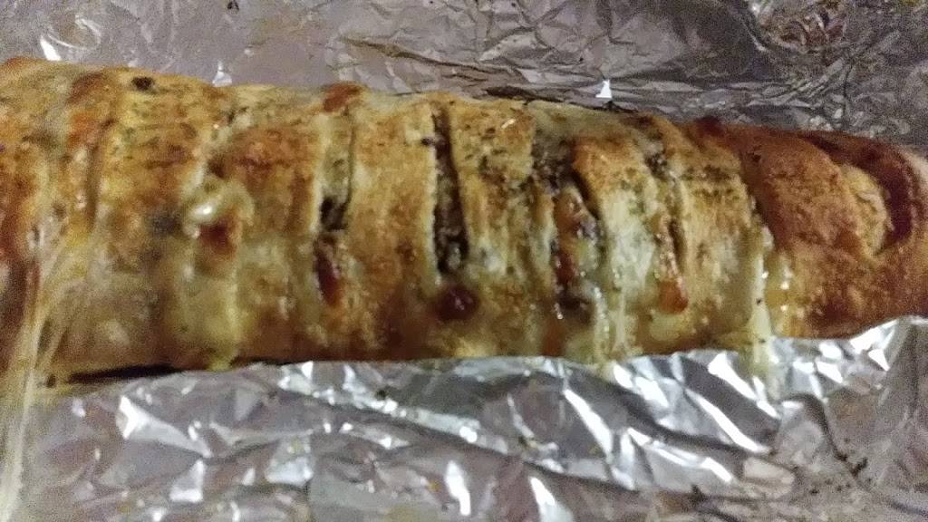 Pizza City | restaurant | 3208 Red Lion Rd, Philadelphia, PA 19114, USA | 2156322980 OR +1 215-632-2980