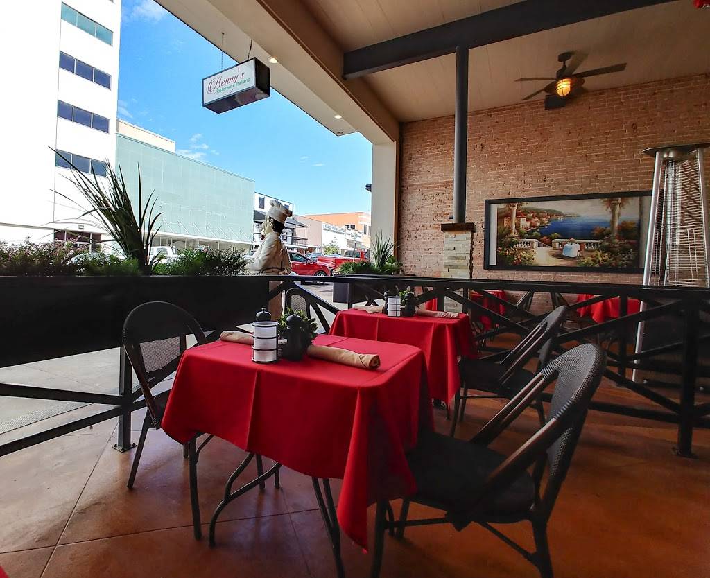 Benny’s Ristorante Italiano | restaurant | 17 S Main St, Temple, TX 76501, USA | 2547710169 OR +1 254-771-0169