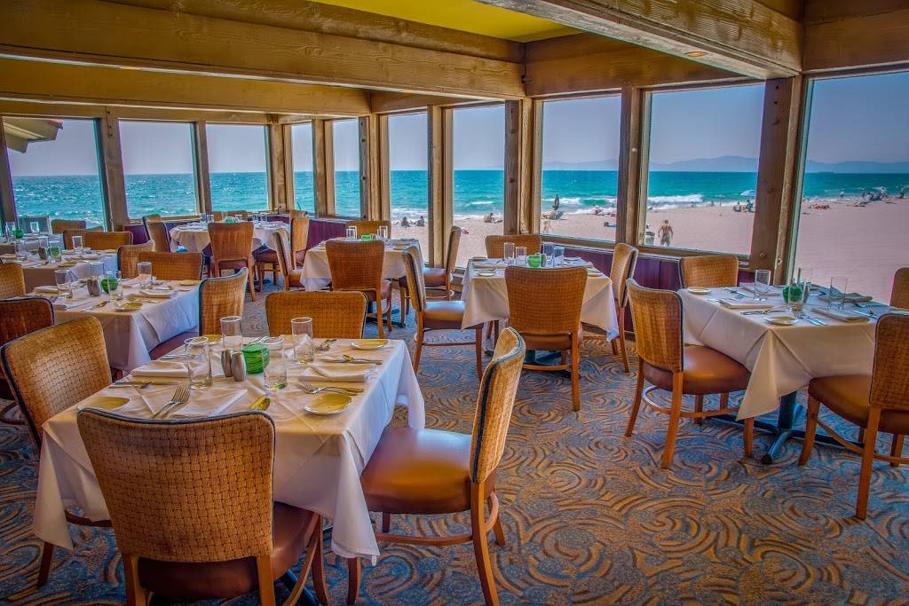 Chart House | restaurant | 231 Yacht Club Way, Redondo Beach, CA 90277, USA | 3103723464 OR +1 310-372-3464