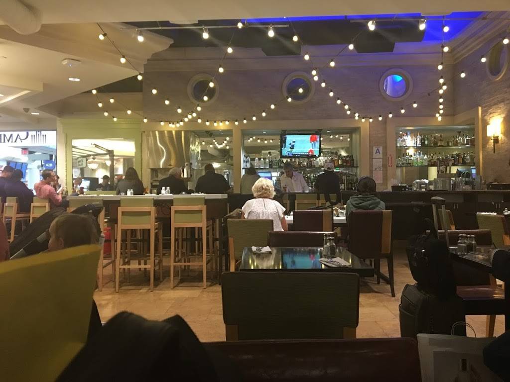 Campanile | restaurant | 1 World Way, Los Angeles, CA 90045, USA | 3106463472 OR +1 310-646-3472