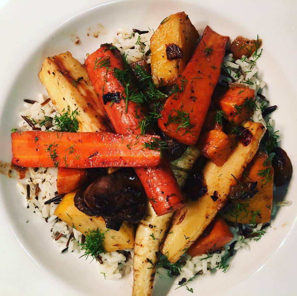 Black Walnut Kitchen | restaurant | 1014 17th Ave, Monroe, WI 53566, USA | 6083251809 OR +1 608-325-1809