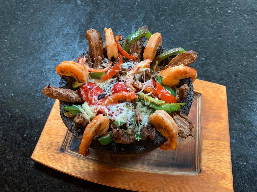 Yolox Mexican food | restaurant | 2836 Fulton St, Houston, TX 77009, USA | 7134855474 OR +1 713-485-5474