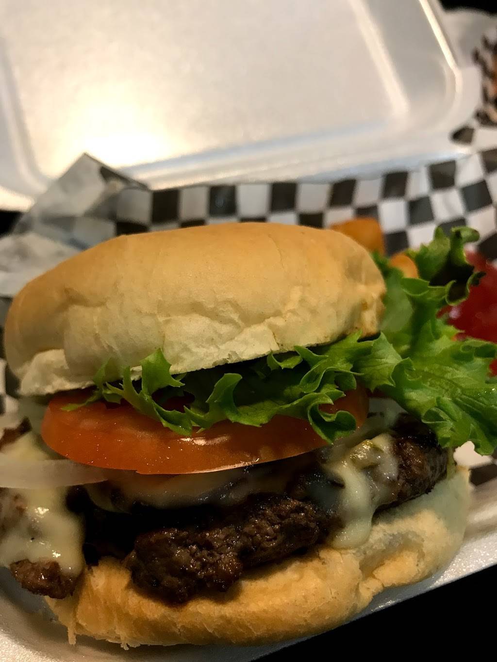 Big Bams Burgers | restaurant | 5930 Nieman Rd #2954, Shawnee, KS 66203, USA | 9139621230 OR +1 913-962-1230