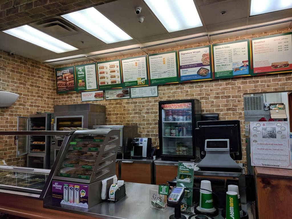 Subway | restaurant | 7044 Charlotte Pike, Nashville, TN 37209, USA | 6153530422 OR +1 615-353-0422