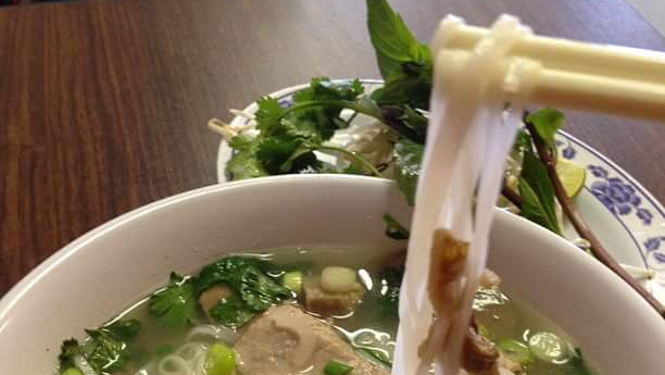 Daos Tai Pans Restaurant | restaurant | 4206 N 1st Ave #120, Tucson, AZ 85719, USA | 5208882200 OR +1 520-888-2200