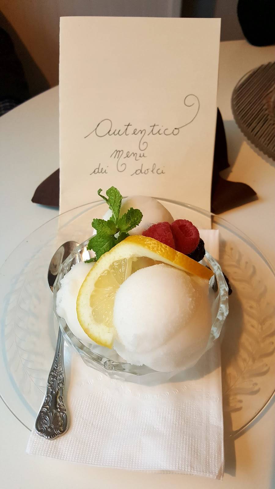 Autentico | restaurant | 124 South St, Oyster Bay, NY 11771, USA | 5169222212 OR +1 516-922-2212