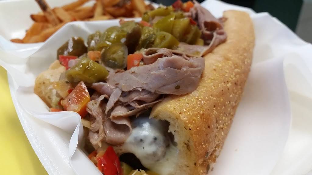 Sammies | restaurant | 215 W Rollins Rd, Round Lake Beach, IL 60073, USA | 8475464674 OR +1 847-546-4674