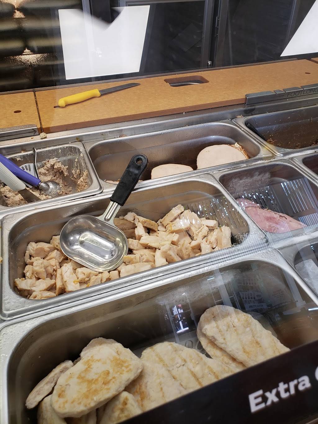 Subway | restaurant | 440 N Moorpark Rd, Thousand Oaks, CA 91360, USA | 8054494356 OR +1 805-449-4356