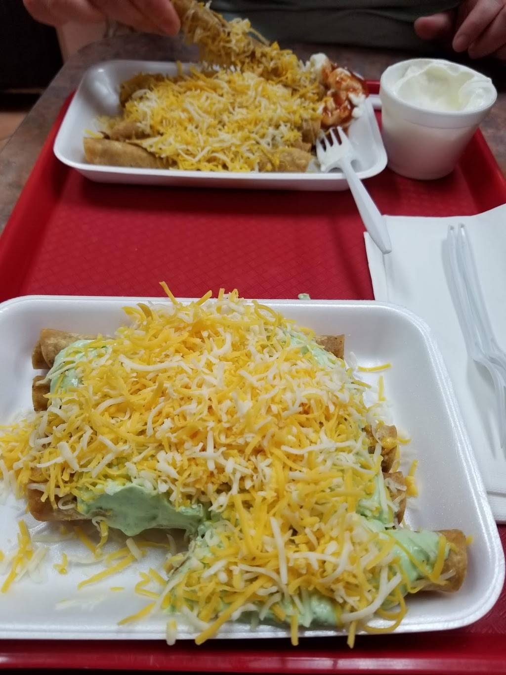 Estradas Mexican Food | restaurant | 9292 Carlton Hills Blvd, Santee, CA 92071, USA | 6194481676 OR +1 619-448-1676