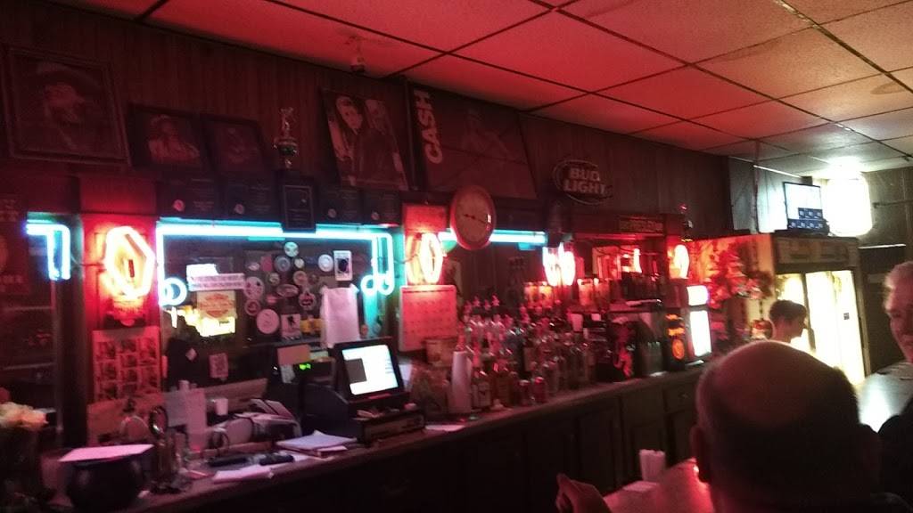 J Ds | restaurant | 817 E Main St, Streator, IL 61364, USA | 8156731900 OR +1 815-673-1900