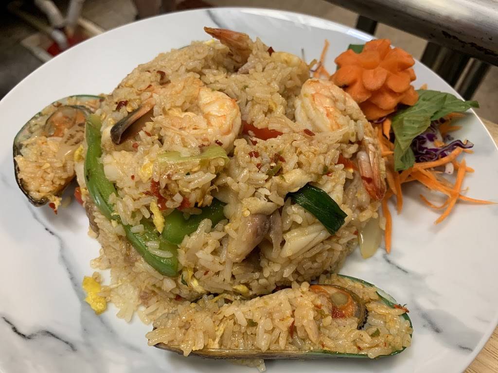 LARM THAI FUSION | restaurant | 1333 N Santa Fe Ave #123, Edmond, OK 73003, USA | 4059062382 OR +1 405-906-2382