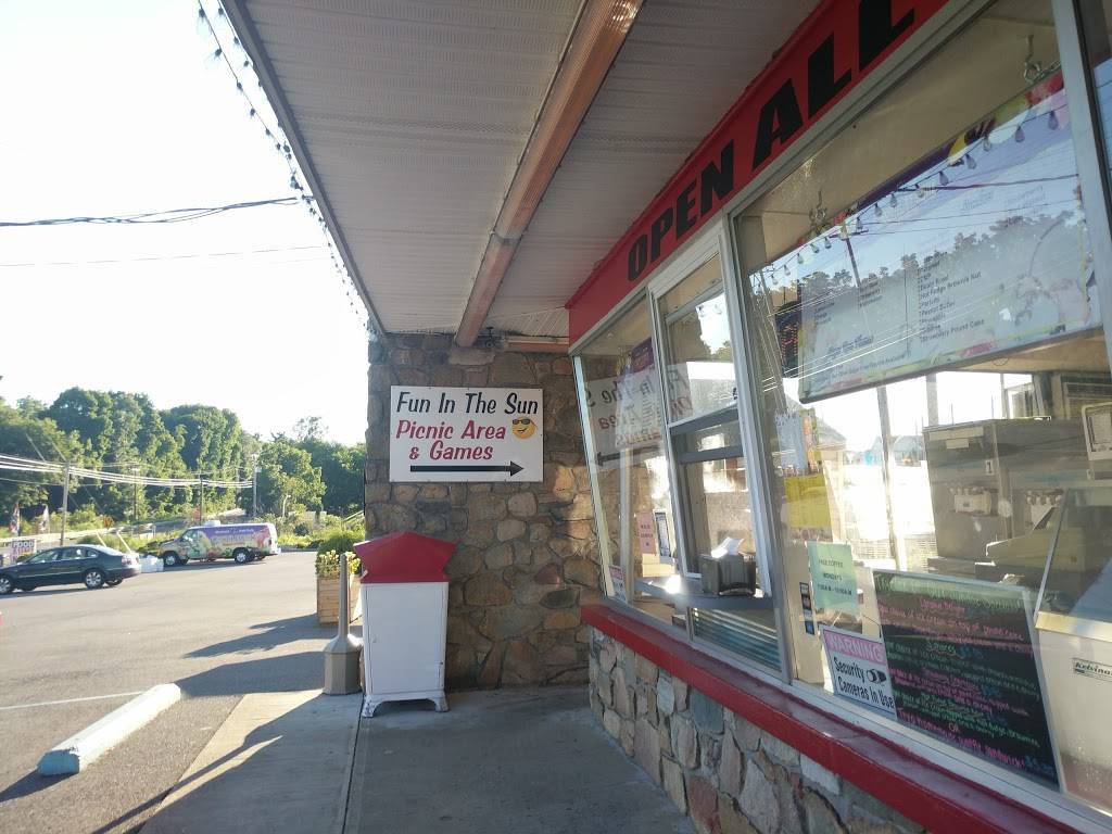 Castlegate Restaurant & Mini Golf | restaurant | 67 NJ-57, Phillipsburg, NJ 08865, USA | 9088595559 OR +1 908-859-5559