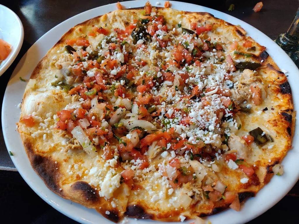 Rojo Mexican Grill | restaurant | 1602 West End Blvd, Minneapolis, MN 55416, USA | 9526575385 OR +1 952-657-5385