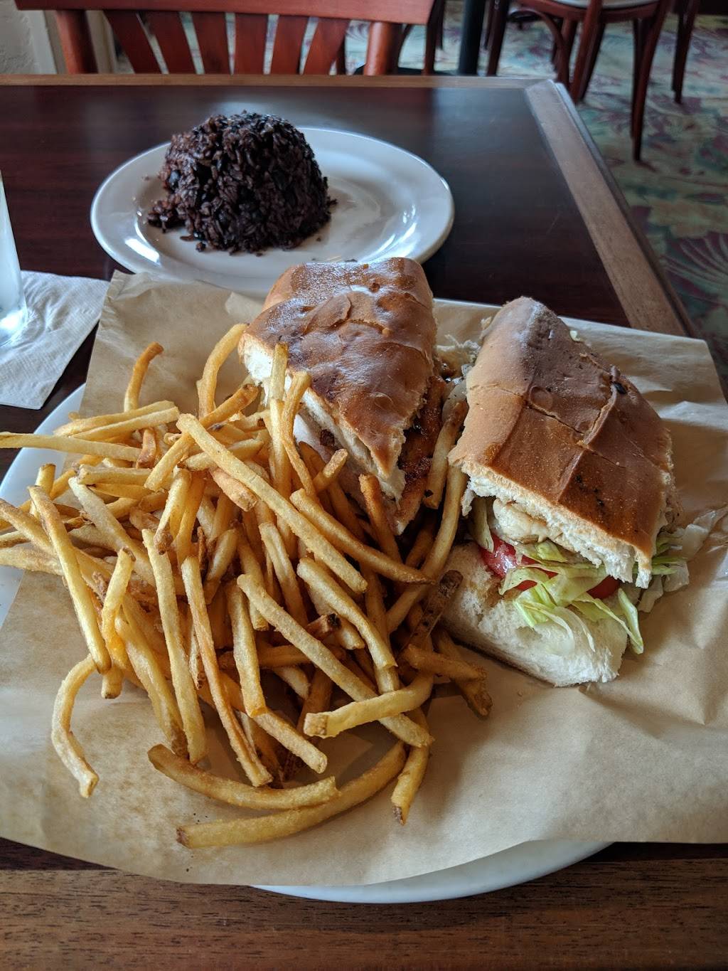 Padrinos Cuban, Boca Raton | restaurant | 20455 FL-7 Aa1, Boca Raton, FL 33498, USA | 5614511070 OR +1 561-451-1070