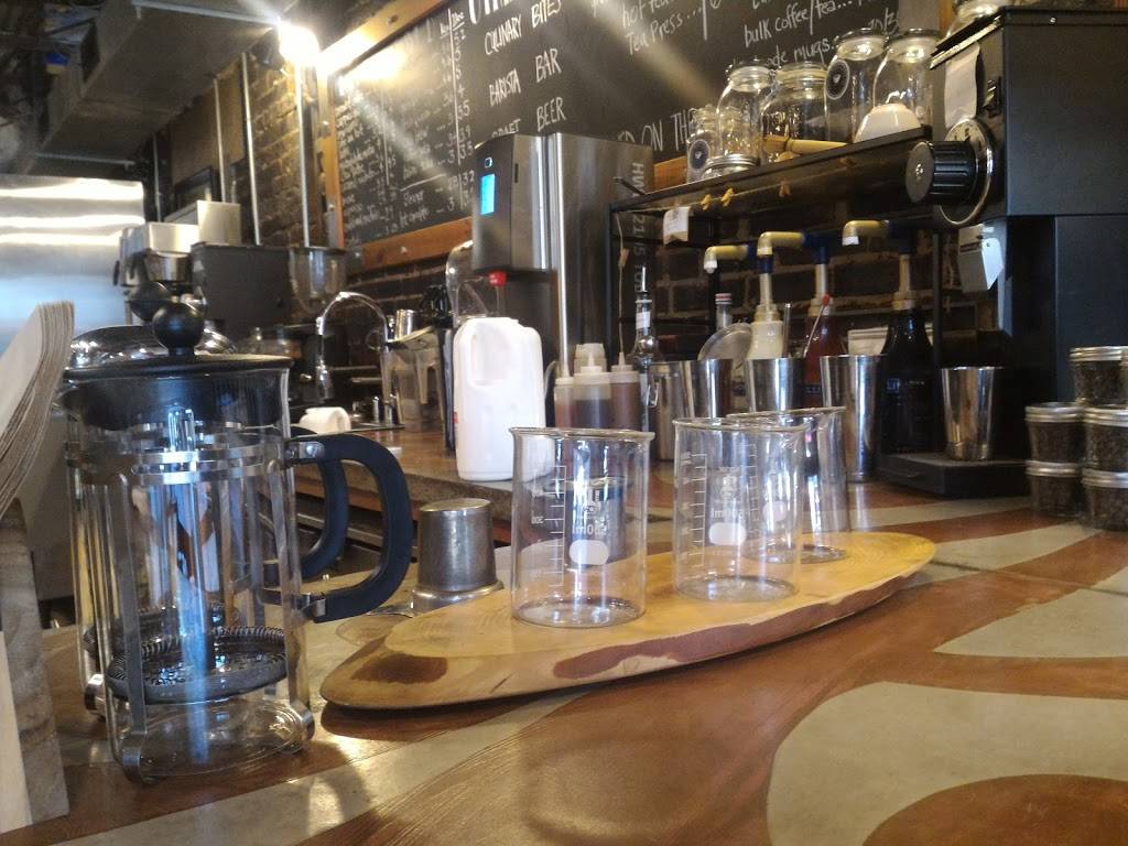 Hibbert-Davis Urban Brews | restaurant | 247 Broad St Suite 101, Kingsport, TN 37660, USA | 4232474382 OR +1 423-247-4382