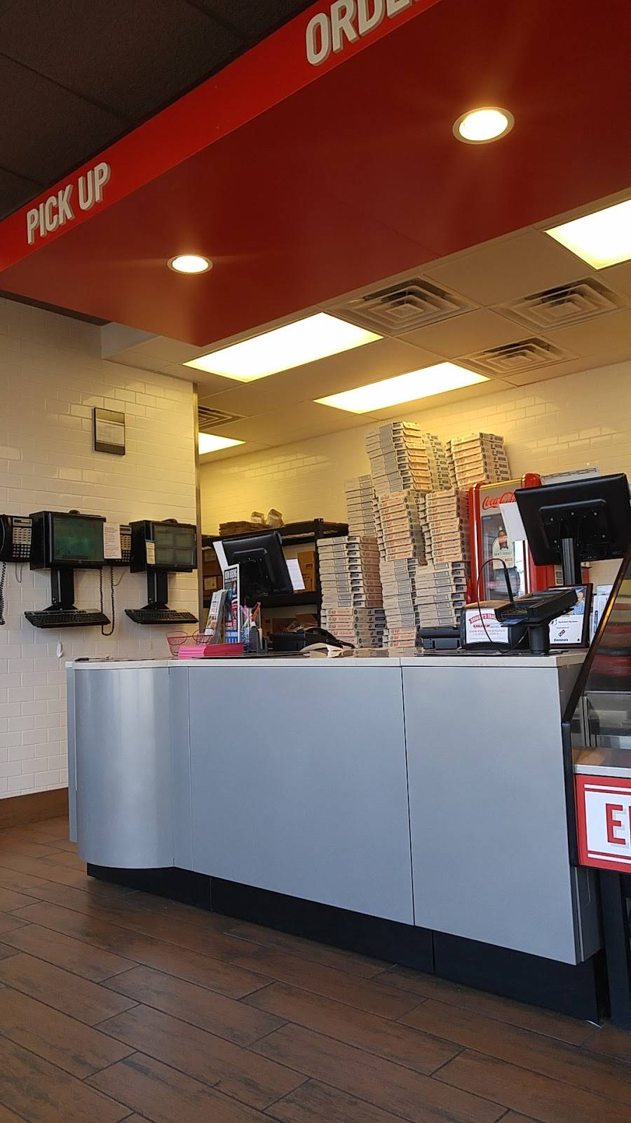 Dominos Pizza | meal delivery | 425 N Western Ave, Peoria, IL 61606, USA | 3096373315 OR +1 309-637-3315