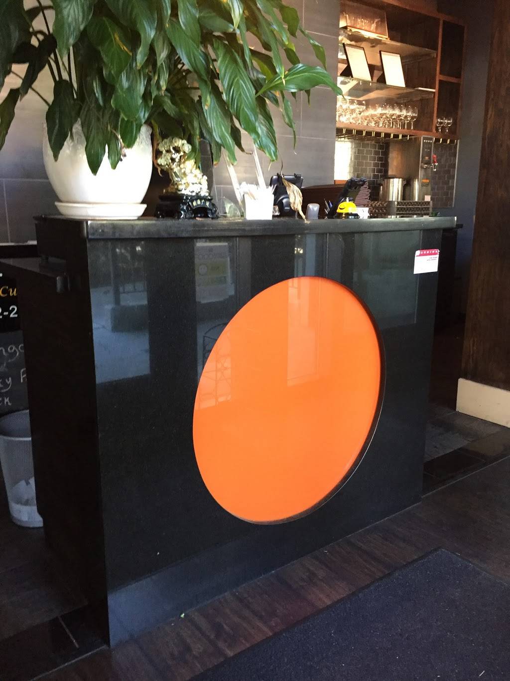 Pinkaew Thai Cuisine | restaurant | 5101 25th Ave NE #11, Seattle, WA 98105, USA | 2065222200 OR +1 206-522-2200