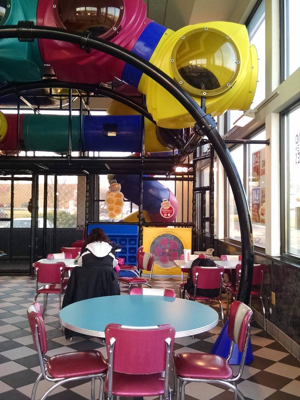 Burger King | restaurant | 7197 Charles St, Rockford, IL 61112, USA | 8153327880 OR +1 815-332-7880