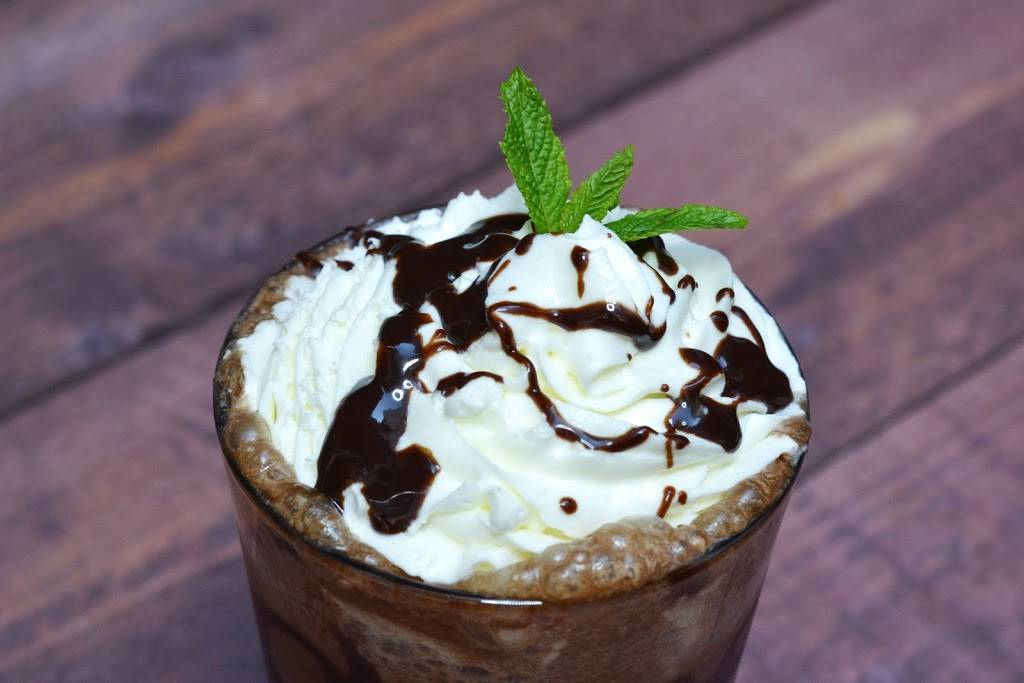 Panini Cafe | restaurant | 589 1st Avenue, New York, NY 10016, USA | 2122139199 OR +1 212-213-9199