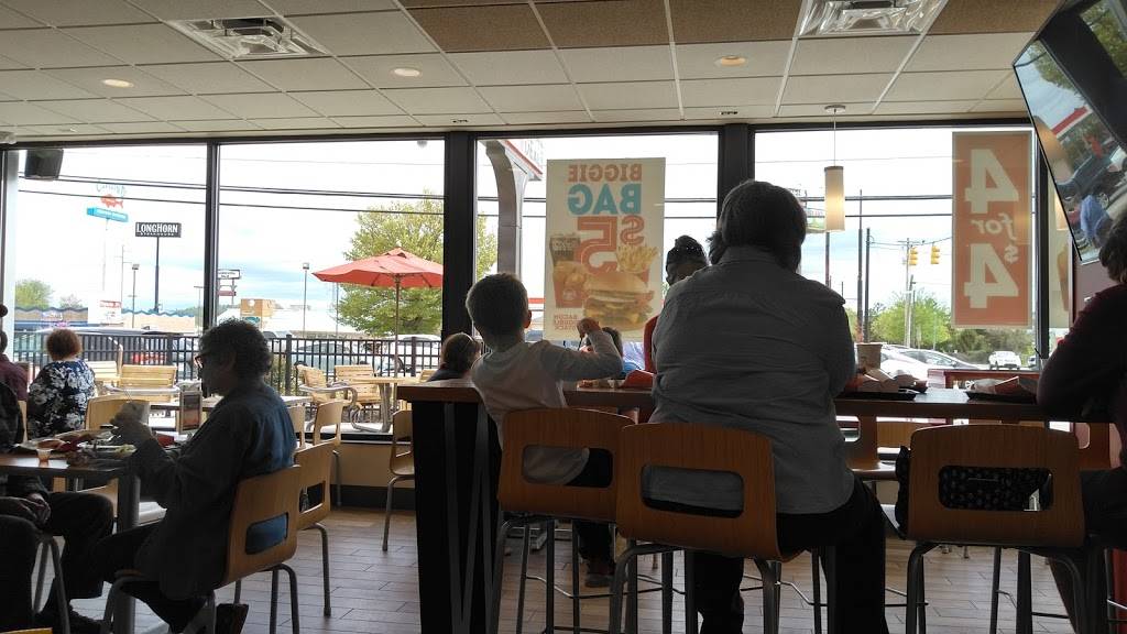 Wendys | restaurant | 1029 S Jefferson Ave, Cookeville, TN 38501, USA | 9315264546 OR +1 931-526-4546